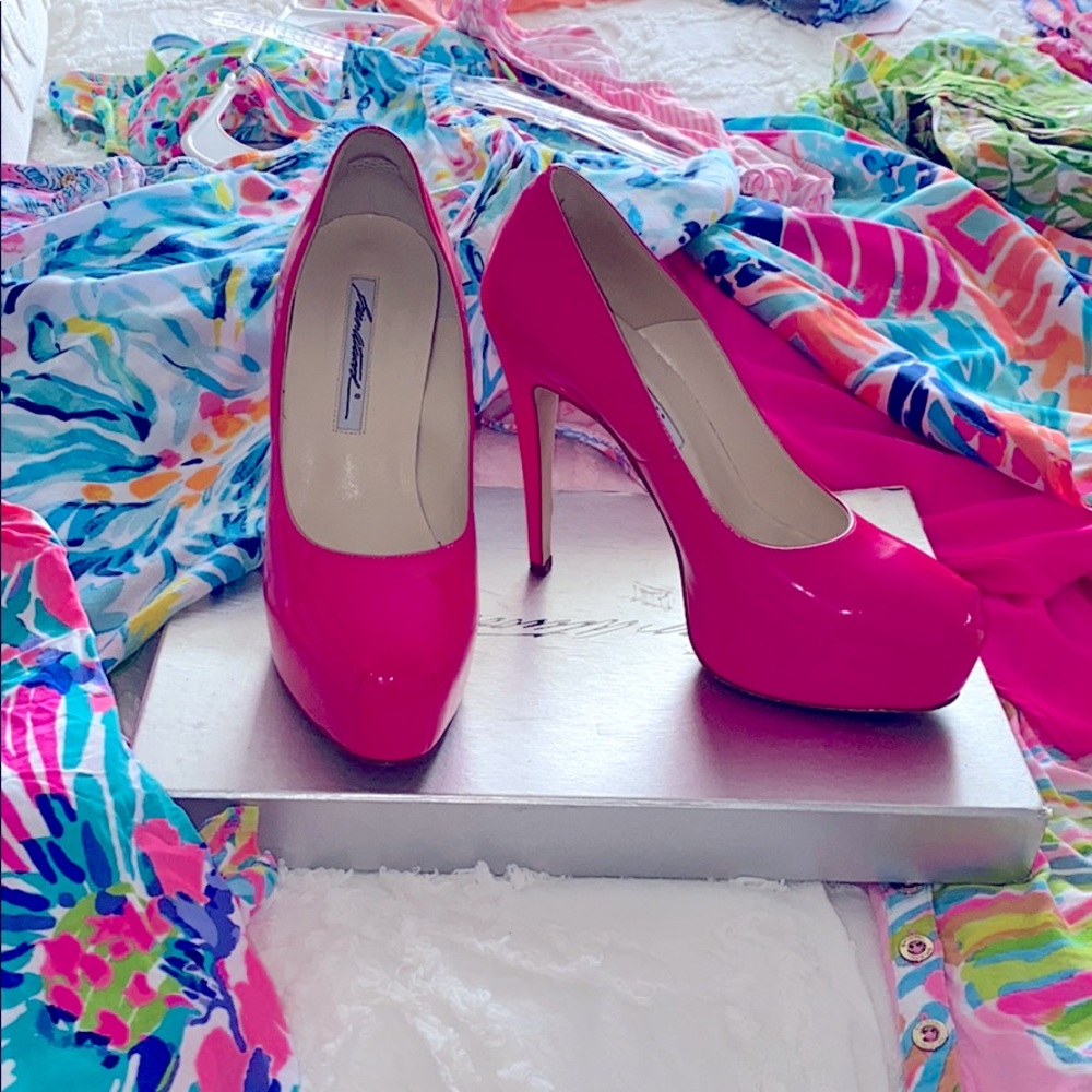 Brian Atwood maniac platform pumps size 7.5